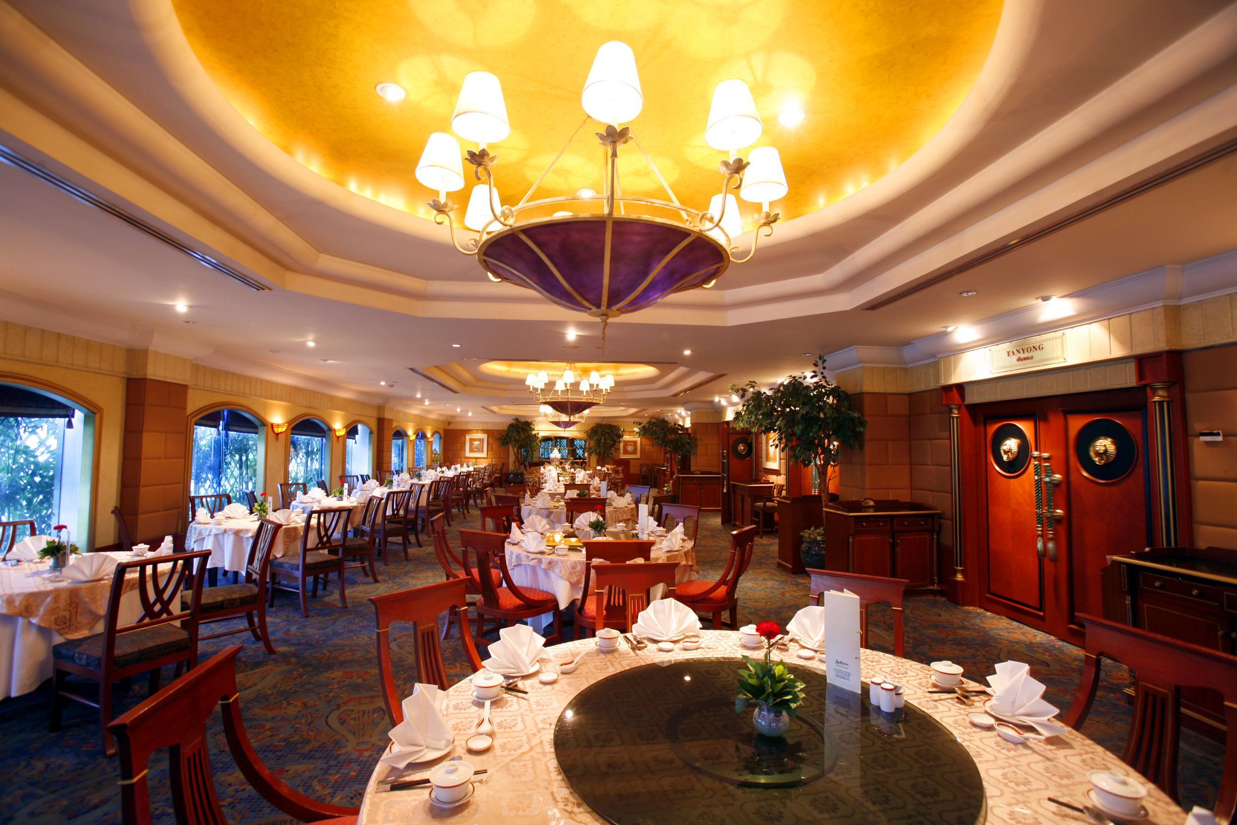 Golden Tulip Sovereign Hotel Bangkok Dış mekan fotoğraf