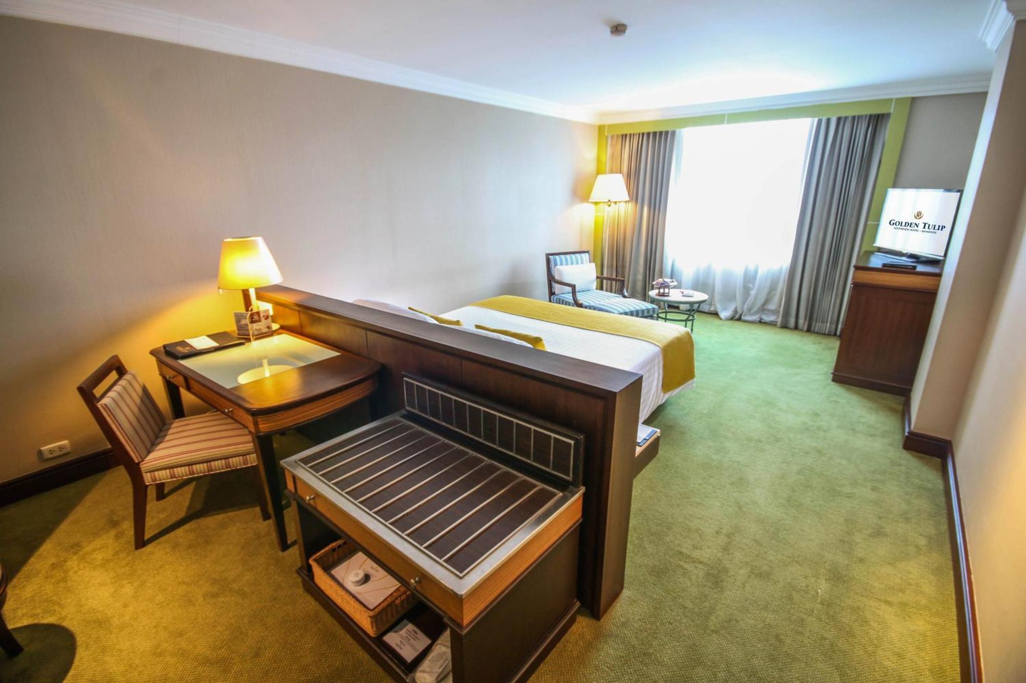 Golden Tulip Sovereign Hotel Bangkok Dış mekan fotoğraf