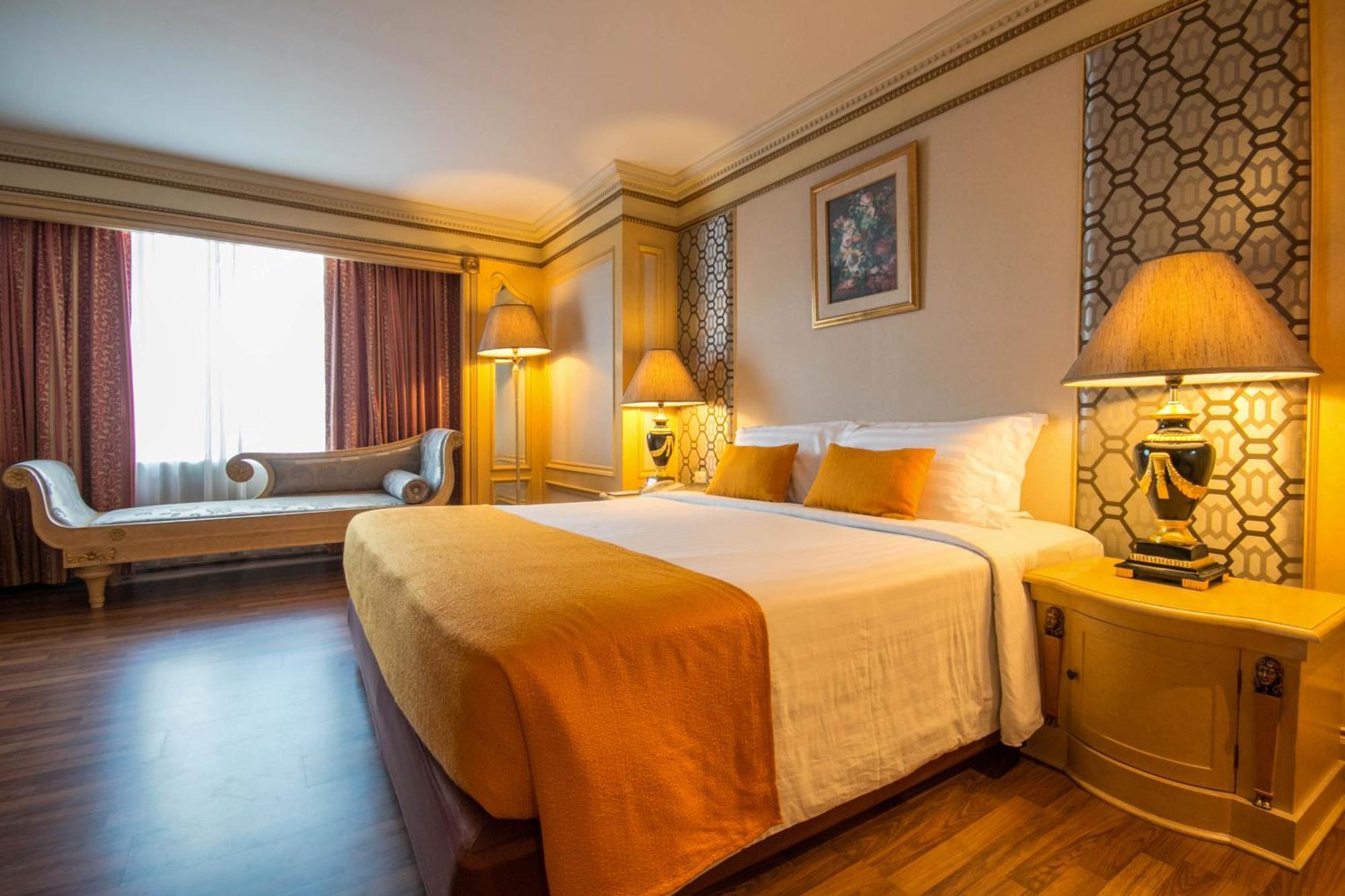 Golden Tulip Sovereign Hotel Bangkok Dış mekan fotoğraf
